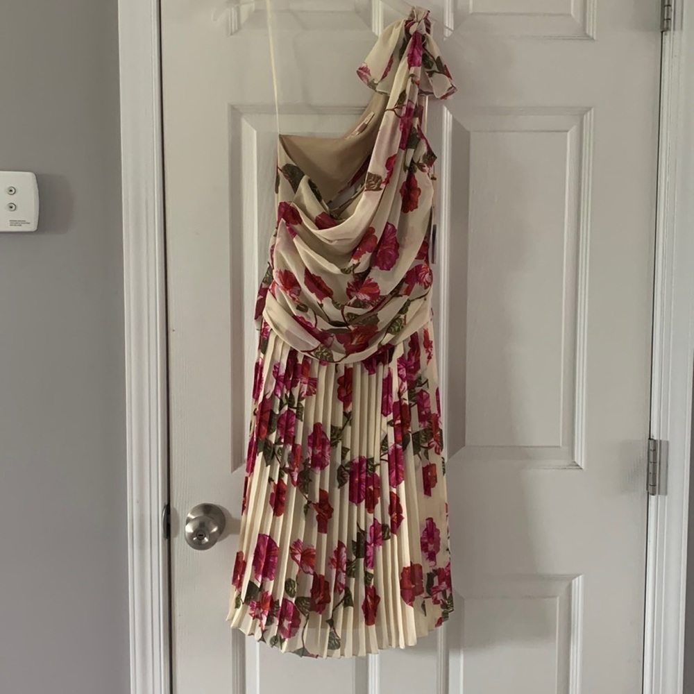 NWT Alberta Ferretti for Macys one shoulder floral dress
